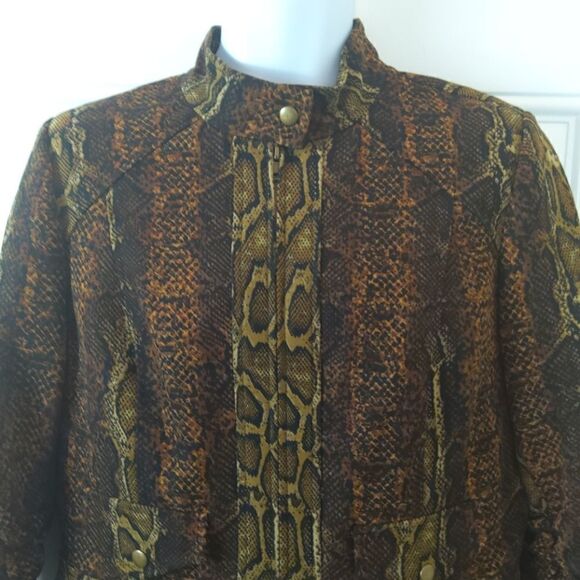 Peck & Peck animal print zippered front jacket - Picture 2 of 14